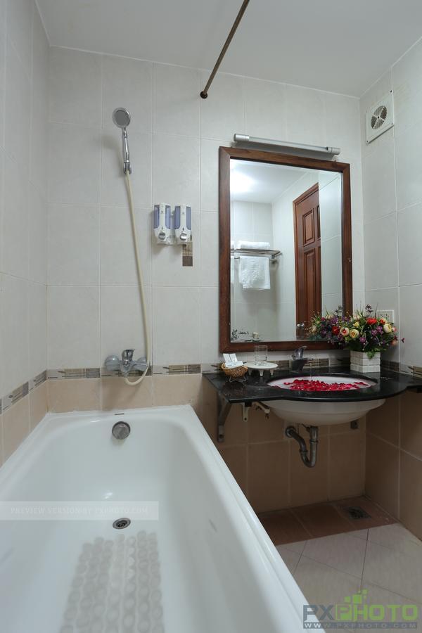 Hanoi Capital Hotel Экстерьер фото